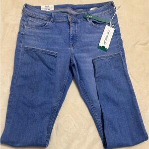 Skinny Fit PUSH UP JEGGINGS from H&M